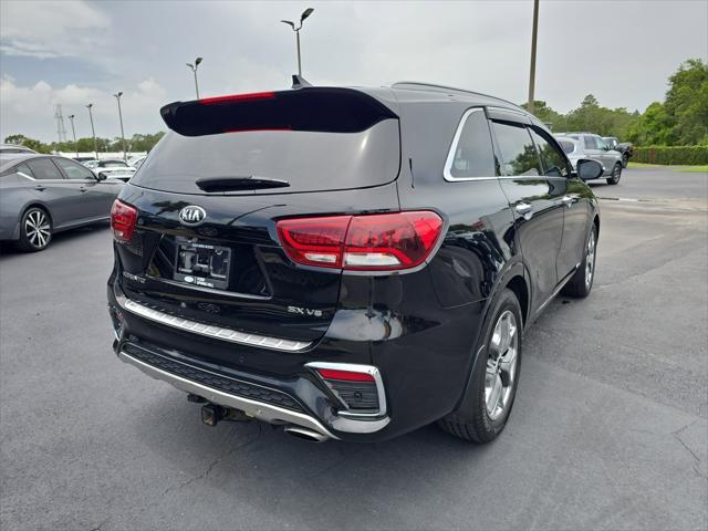 Photo of 2020 Ebony Black Kia Sorento