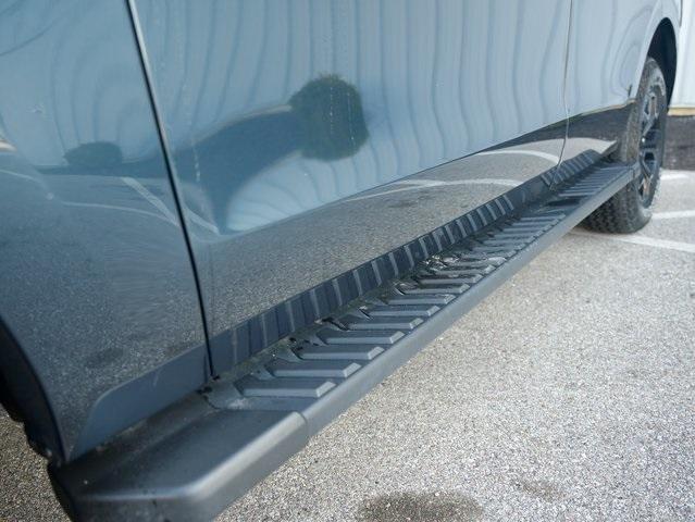 Photo of 2023 Stone Blue Metallic Ford Expedition