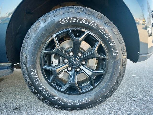 Photo of 2023 Stone Blue Metallic Ford Expedition