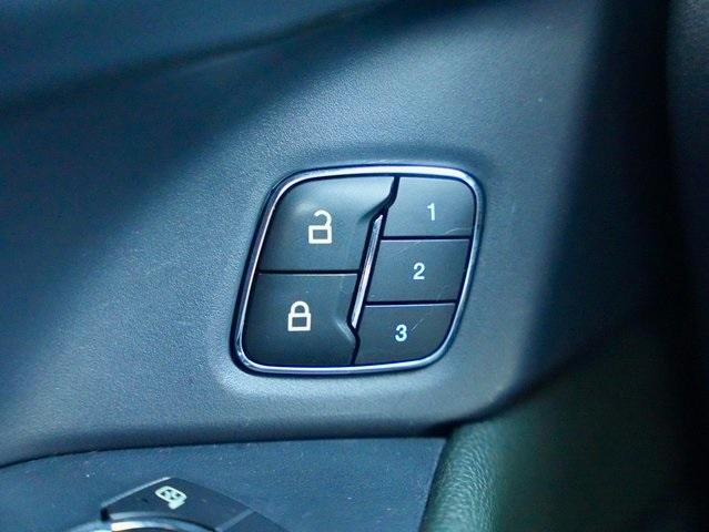 Photo of 2023 Stone Blue Metallic Ford Expedition