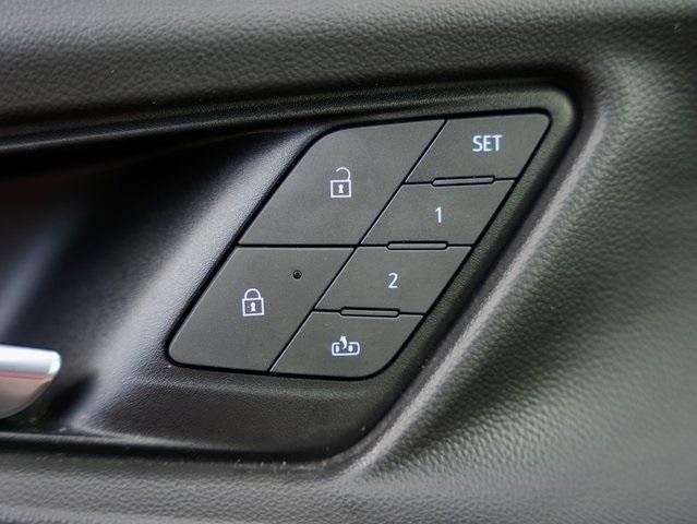 Photo of 2025 Mosaic Black Metallic Chevrolet Equinox