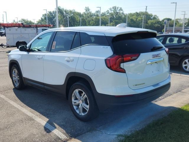 Photo of 2020 Summit White GMC Terrain
