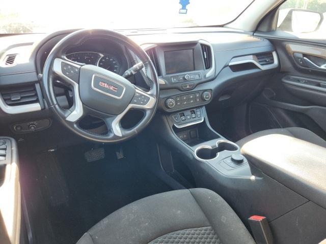 Photo of 2020 Summit White GMC Terrain