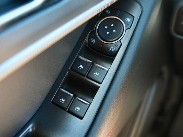 Photo of 2025 Star White Ford Explorer