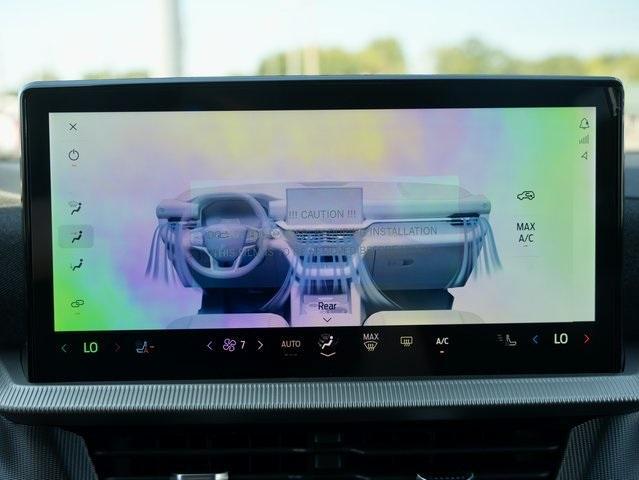 Photo of 2025 Star White Ford Explorer