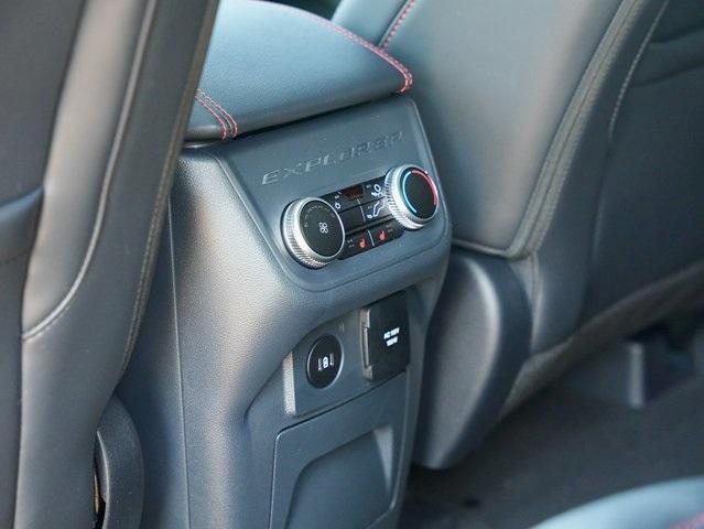 Photo of 2025 Star White Ford Explorer