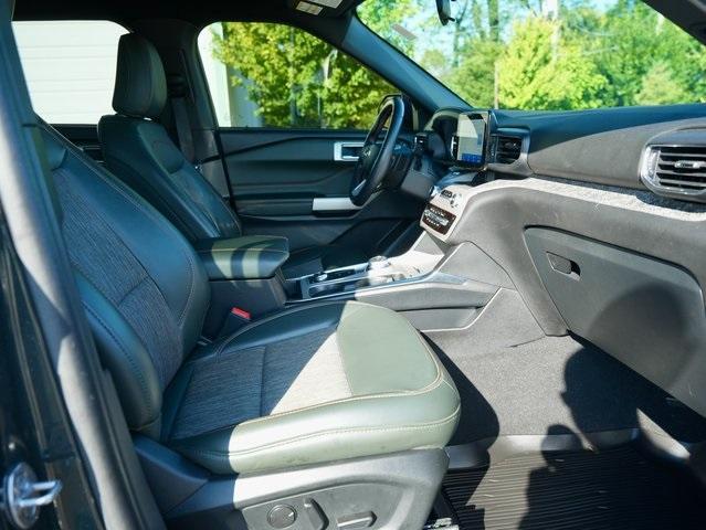 Photo of 2023 Forged Green Metallic Ford Explorer