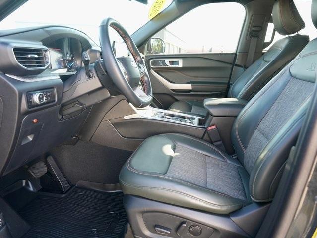 Photo of 2023 Forged Green Metallic Ford Explorer