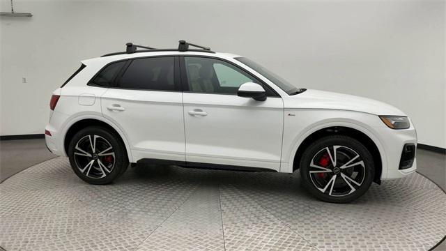 Photo of 2025 Arkona White Audi Q5