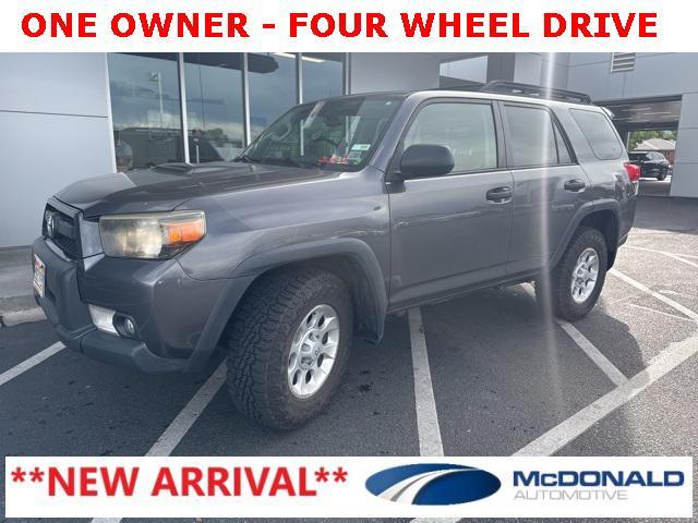 Photo of 2013 Magnetic Gray Metallic Toyota 4Runner