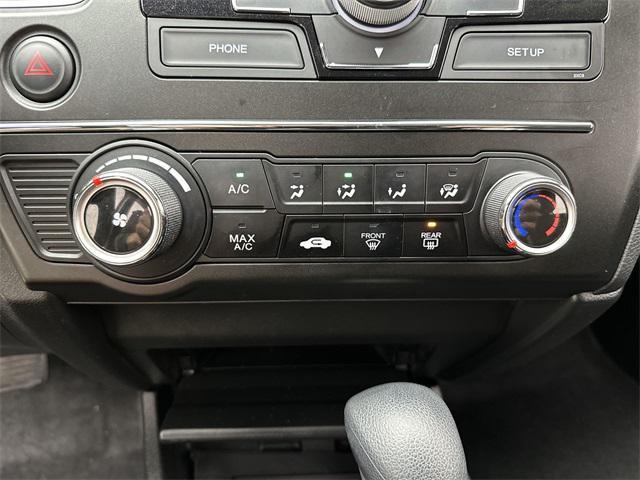 Photo of 2014 Gray Honda Civic