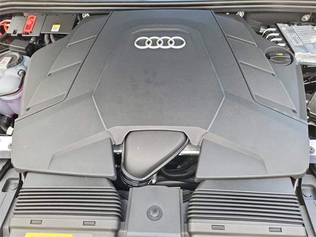 Photo of 2025 Tamarind Brown Metallic Audi Q7