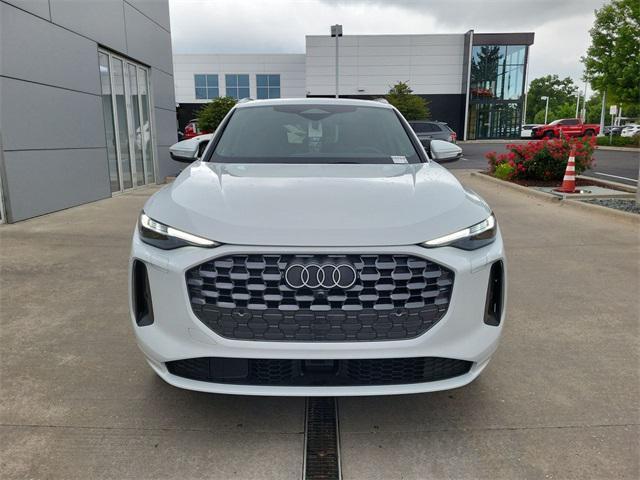 Photo of 2025 Glacier White Metallic Audi Q5