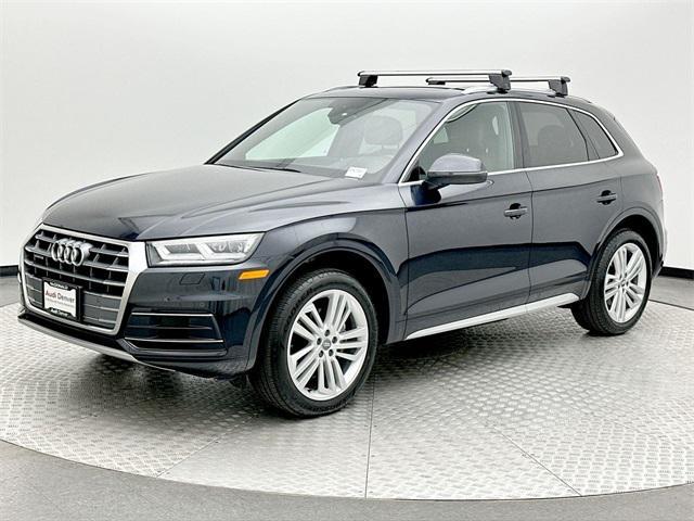 Photo of 2019 Blue Audi Q5