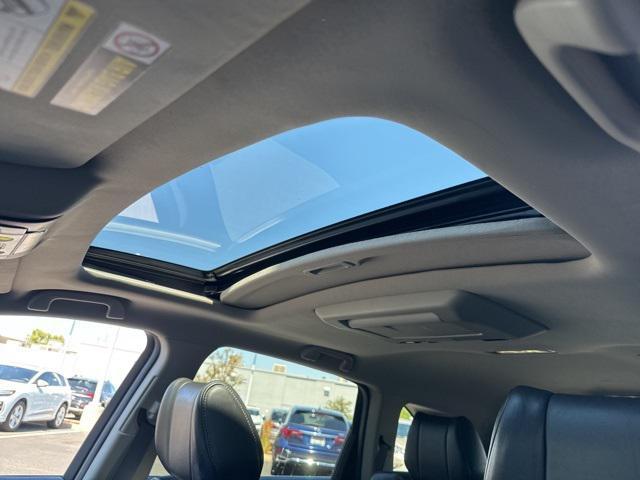Photo of 2011 Gray Acura MDX