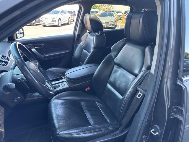 Photo of 2011 Gray Acura MDX