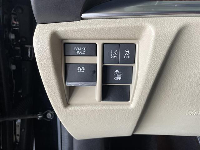 Photo of 2019 Majestic Black Pearl Acura MDX