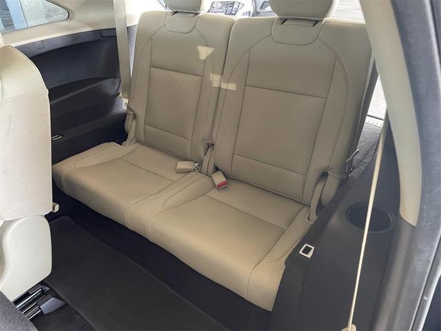 Photo of 2019 Majestic Black Pearl Acura MDX