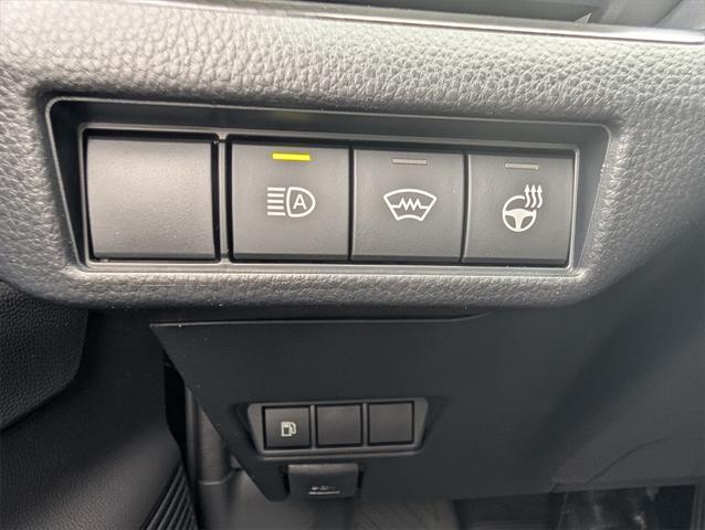 Photo of 2025 Attitude Black Toyota Prius