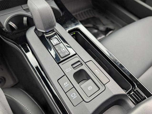 Photo of 2025 Attitude Black Toyota Prius