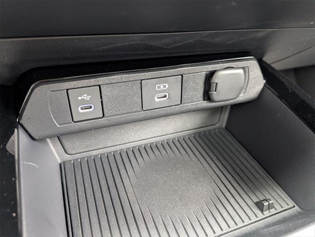 Photo of 2025 Attitude Black Toyota Prius