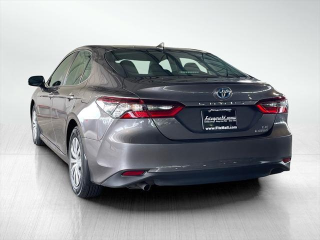 Photo of 2022 Predawn Gray Mica Toyota Camry