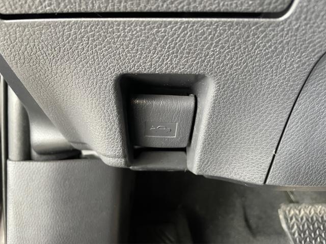 Photo of 2022 Predawn Gray Mica Toyota Camry