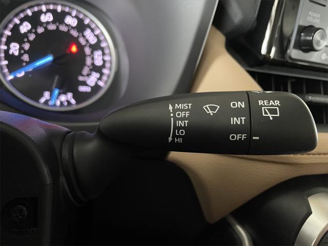 Photo of 2020 Midnight Black Metallic Toyota RAV4 Hybrid