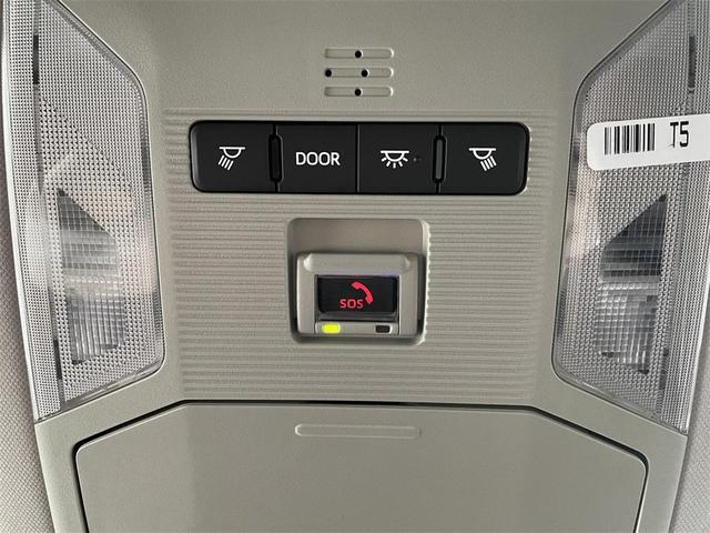 Photo of 2025 Ice Cap Toyota RAV4