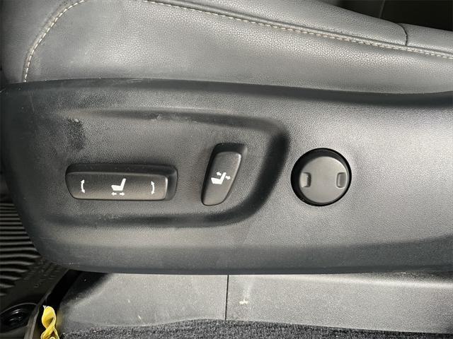 Photo of 2022 Starfire Pearl Lexus GX 460