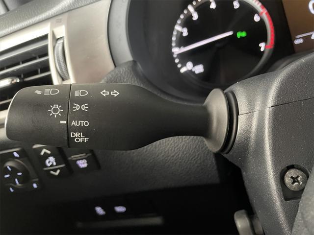 Photo of 2022 Starfire Pearl Lexus GX 460