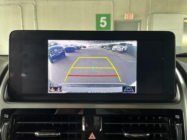 Photo of 2022 Starfire Pearl Lexus GX 460