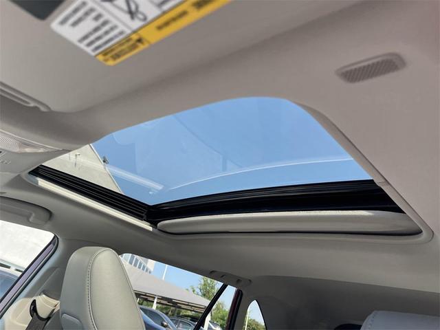 Photo of 2025 Ruby Flare Pearl Toyota RAV4