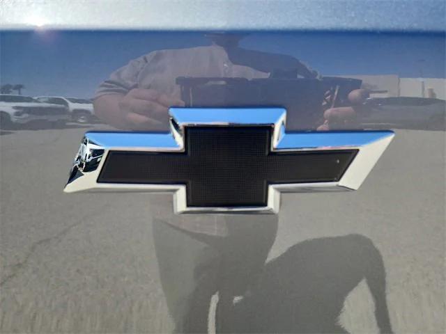 Photo of 2025 Sterling Gray Metallic Chevrolet Trailblazer