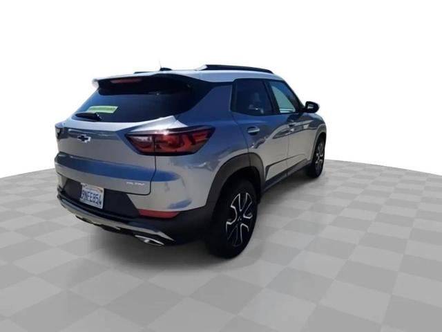 Photo of 2025 Sterling Gray Metallic Chevrolet Trailblazer