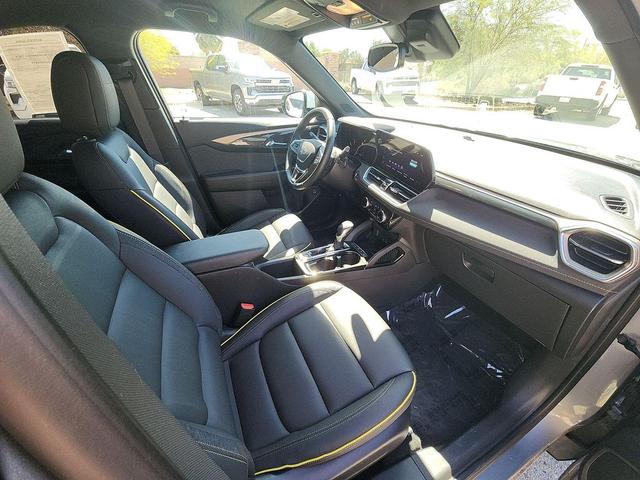 Photo of 2025 Sterling Gray Metallic Chevrolet Trailblazer