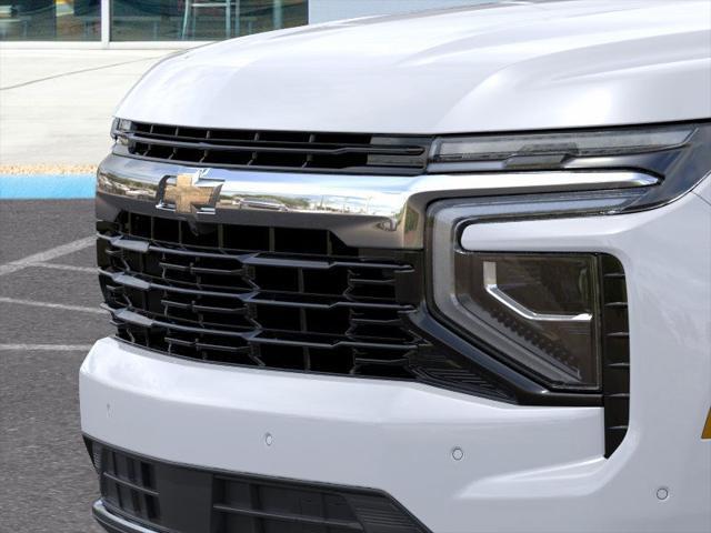 Photo of 2025 Summit White Chevrolet Tahoe