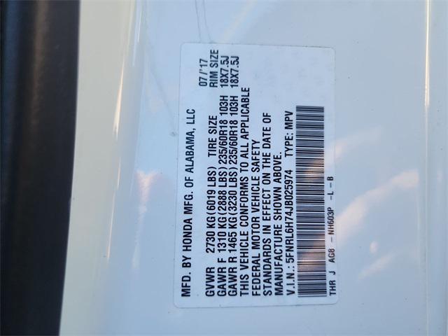 Photo of 2018 White Diamond Pearl Honda Odyssey