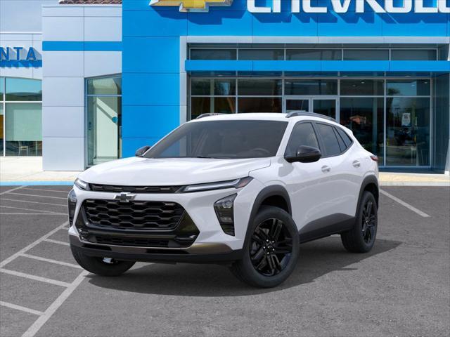 Photo of 2025 Summit White Chevrolet Trax