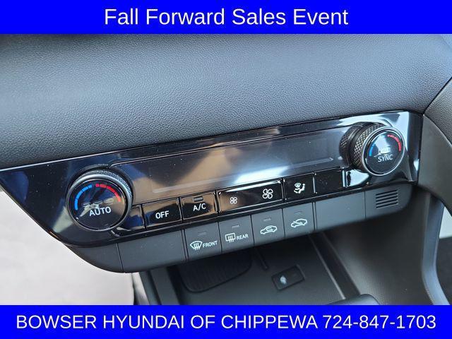 Photo of 2025 Fluid Metal Hyundai ELANTRA