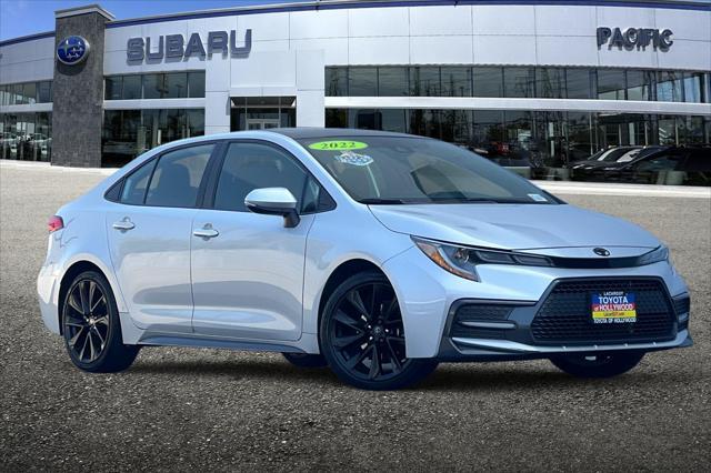 Photo of 2022 Classic Silver Metallic Toyota Corolla