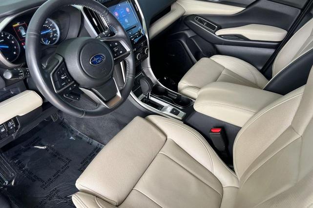 Photo of 2022 Crystal White Pearl Subaru Ascent