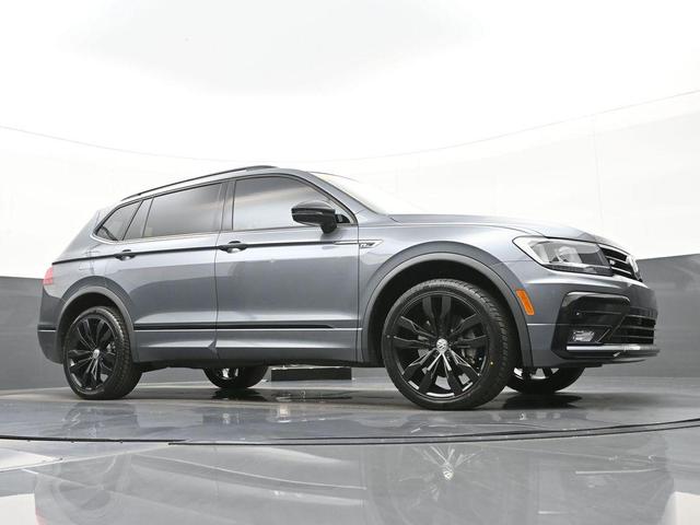 Photo of 2020 Platinum Gray Metallic Volkswagen Tiguan