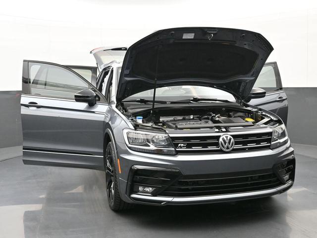 Photo of 2020 Platinum Gray Metallic Volkswagen Tiguan