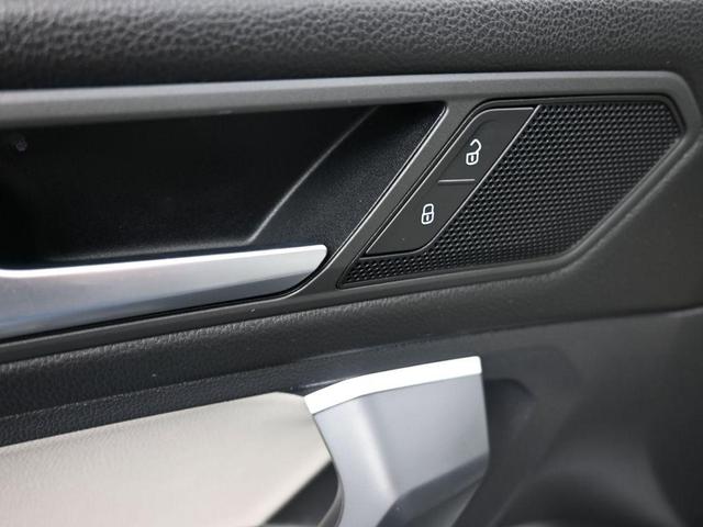 Photo of 2020 Platinum Gray Metallic Volkswagen Tiguan