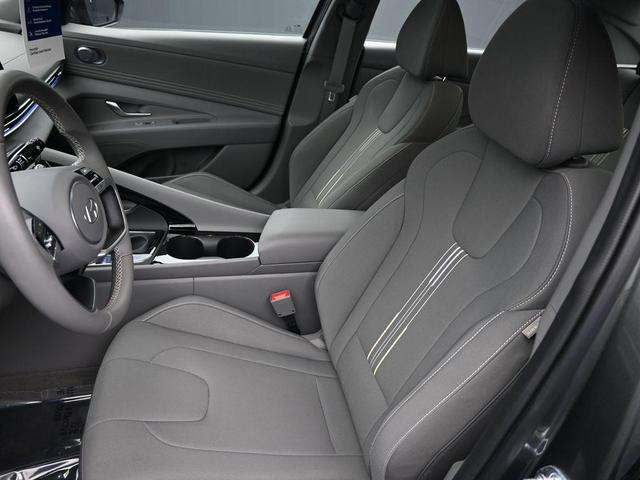 Photo of 2025 Amazon Gray Hyundai ELANTRA