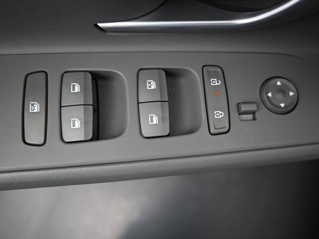 Photo of 2025 Amazon Gray Hyundai ELANTRA