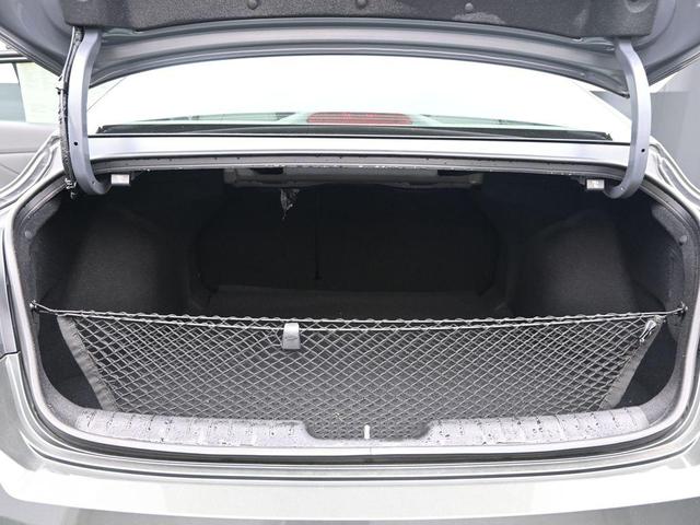 Photo of 2025 Amazon Gray Hyundai ELANTRA