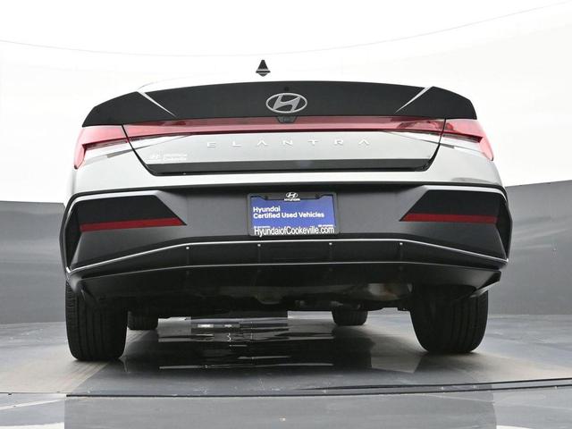 Photo of 2025 Amazon Gray Hyundai ELANTRA