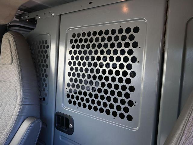 Photo of 2020 Summit White GMC Savana 3500